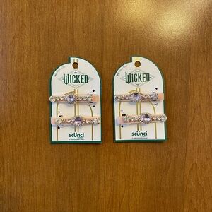 NIP Scunci Wicked Pink Jeweled Hair Clips